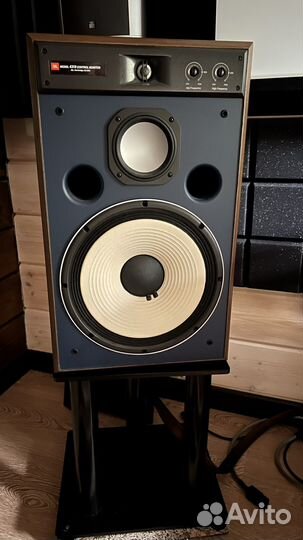 JBL4319 со стойками