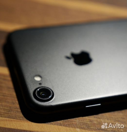 iPhone 7, 128 ГБ