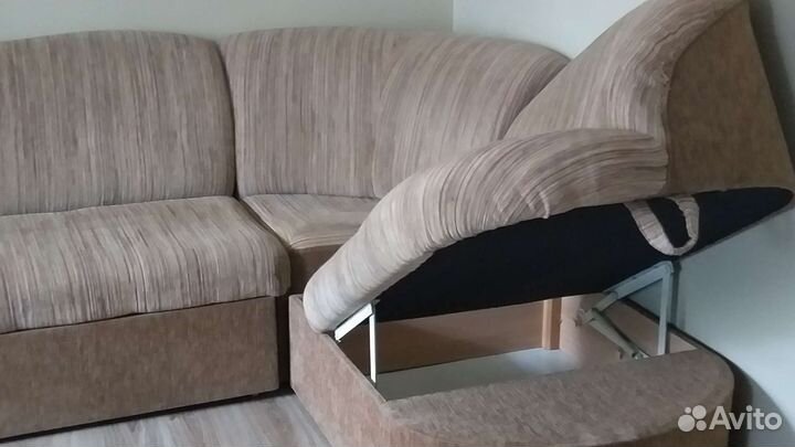 Угловой диван бу