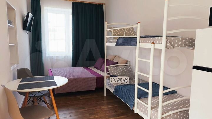 Дом 23 м² на участке 1 сот.