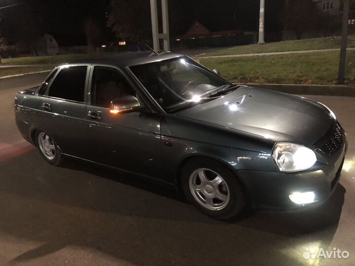 LADA Priora 1.6 МТ, 2013, 200 000 км