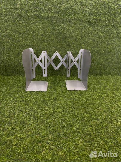 Подставка-держатель для книг и учебников Юнландия