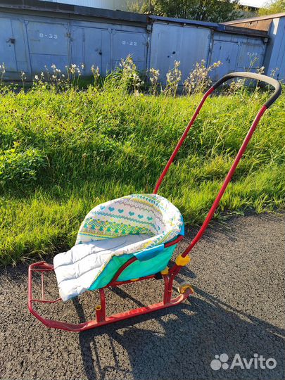 Санки с теплой вкладкой