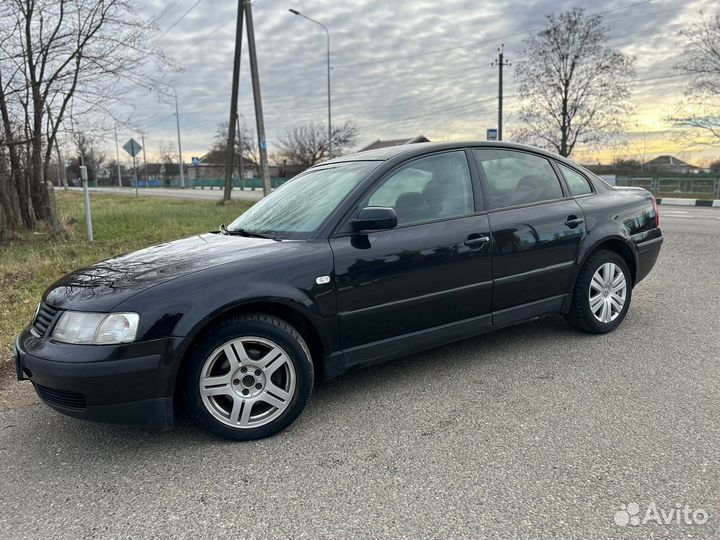 Volkswagen Passat 1.8 AT, 2000, 334 000 км