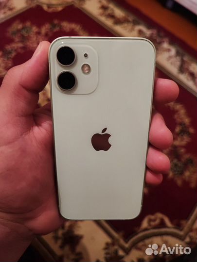 iPhone 12 mini, 64 ГБ