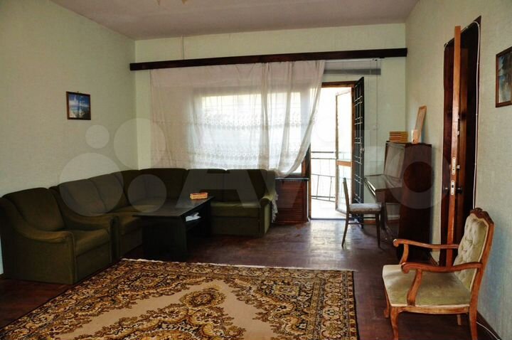 Дом 250 м² на участке 6 сот.