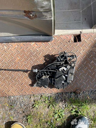 Стеклоподьемник volvo s40