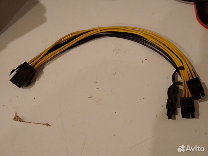 Разветвитель 6 pin PCI-e на 2 x 6+2 pin