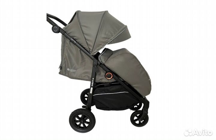 Коляска прогулочная Luxmom V1