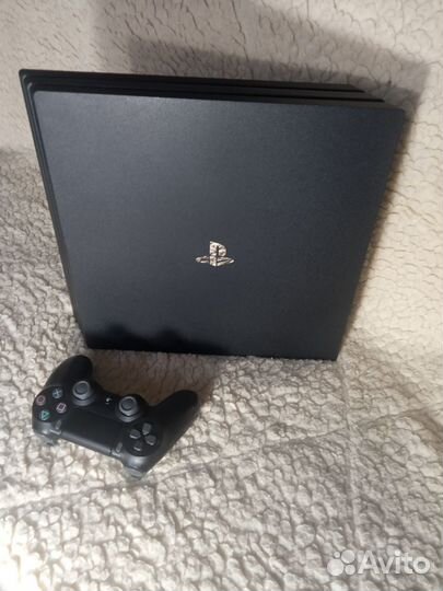 Sony playstation 4 pro 1Тб 7208В