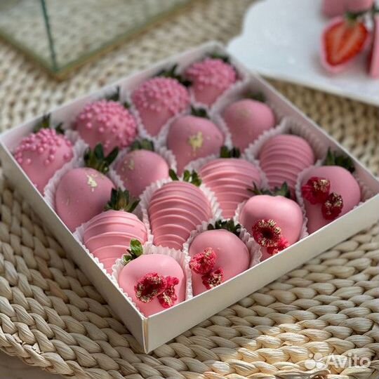 Клубника в шоколаде букет