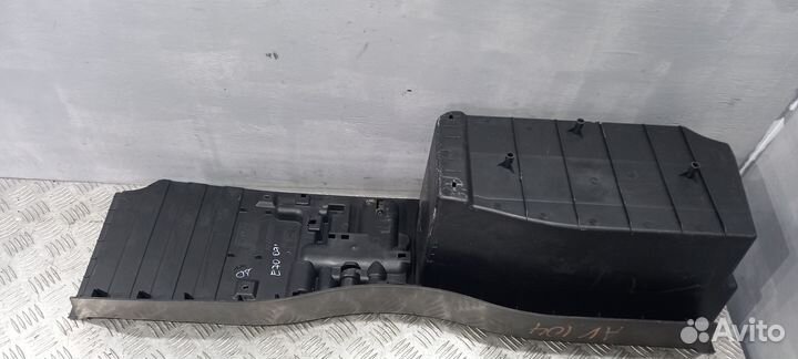 Короб аккумулятора Bmw X5 E70 N52 - 51457127282