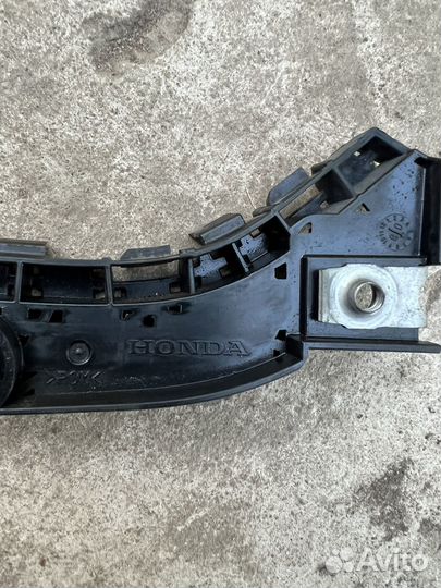 Крепление кронштейн крыла Honda civic 4D