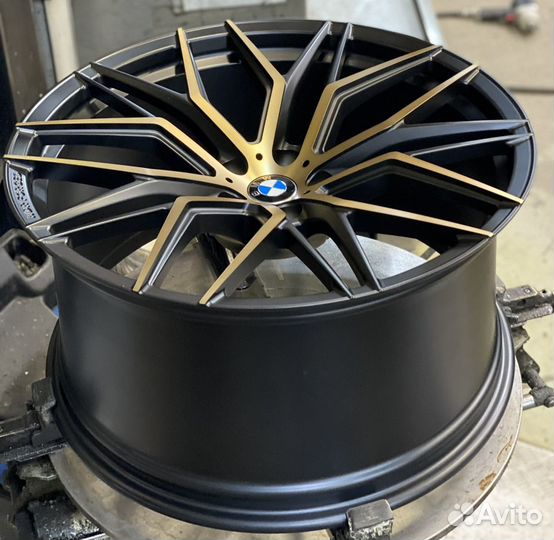 Кованые диски R21 BMW X6 G06