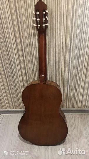 Классическая гитара yamaha c40