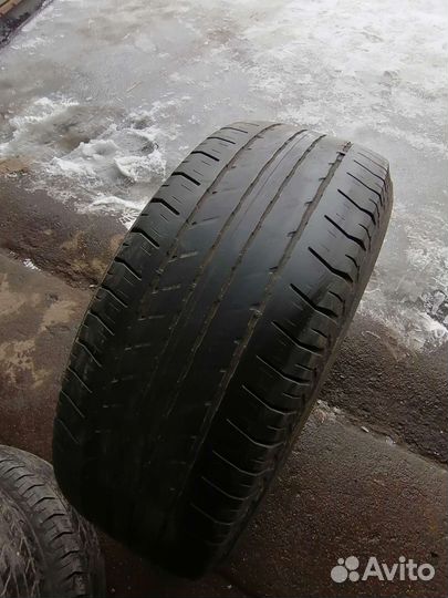 Bridgestone Dueler H/T 684II 265/65 R17