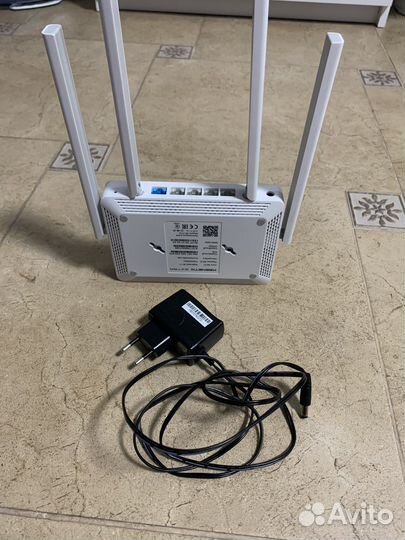 Wi-Fi роутер Keenetic Extra (KN-1710)