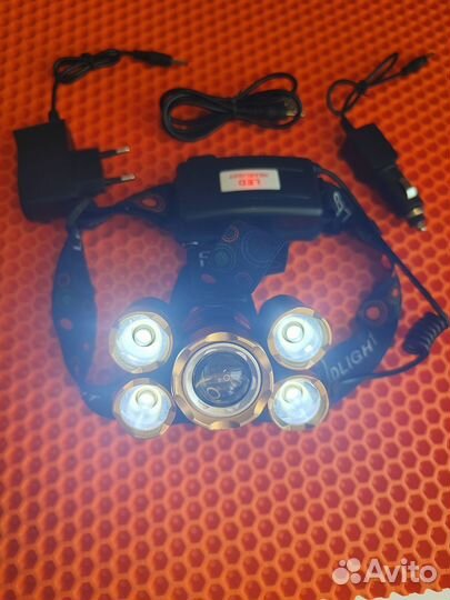 Налобный фонарь новый