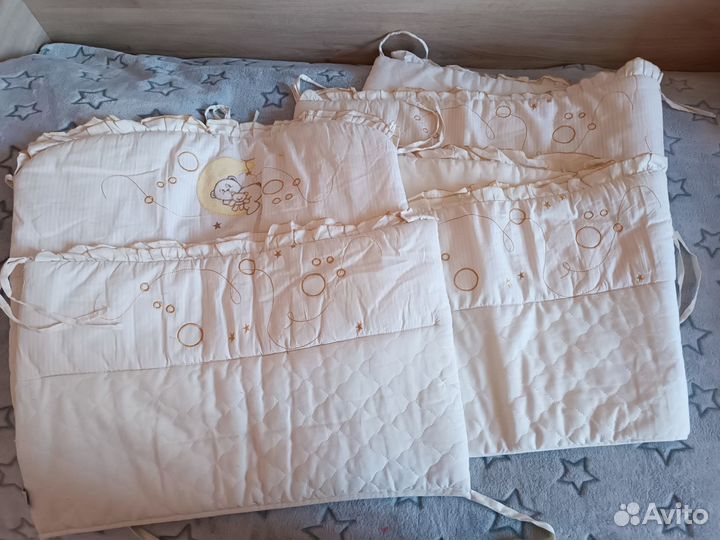 Бортики в кроватку