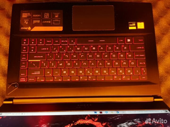 Игровой ноутбук MSI RTX 3050Ti и i7 11800H 8/256