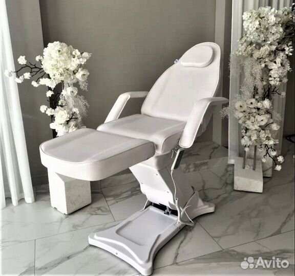 Косметологическое кресло Aurora, 3 мотора (1775)