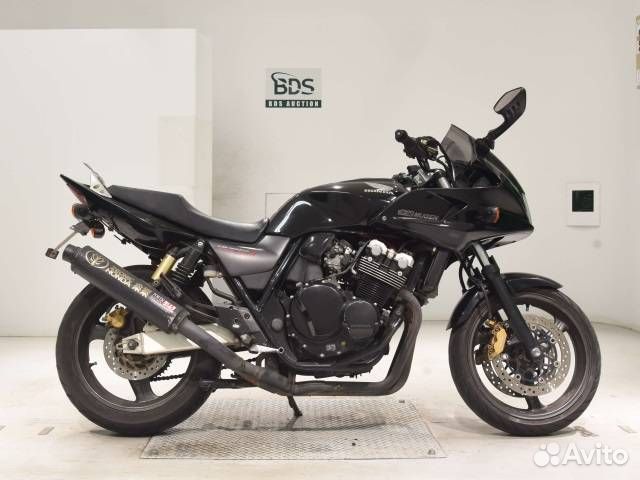 Honda CB400SFV boldor