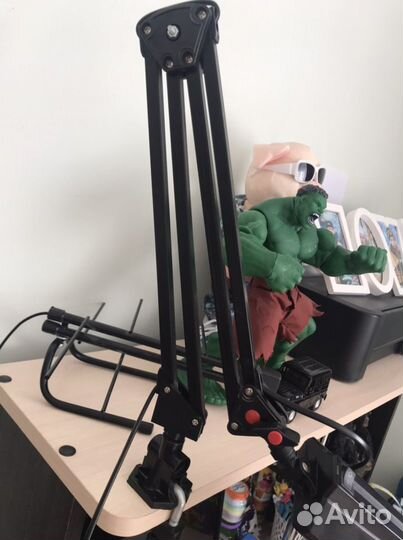 Лампа настольная