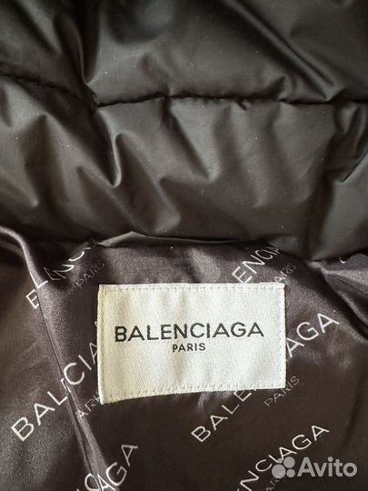 Пуховик balenciaga