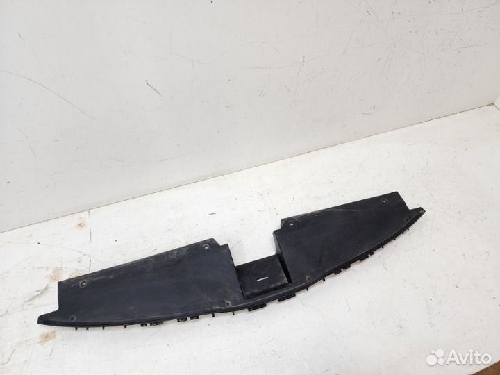 Накладка замка капота Kia Rio 4 2017