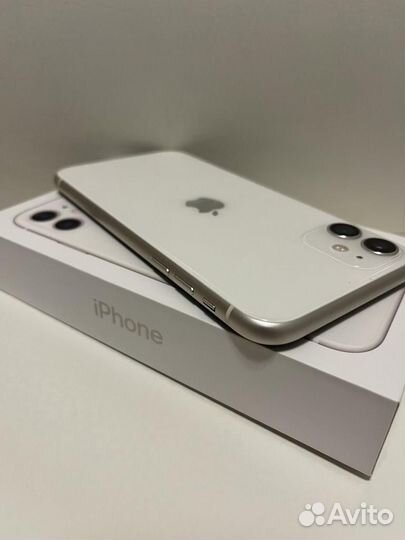 iPhone 11, 64 ГБ