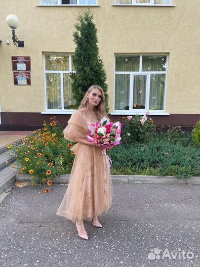 Вечернее платье