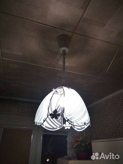 Светильники. Люстра