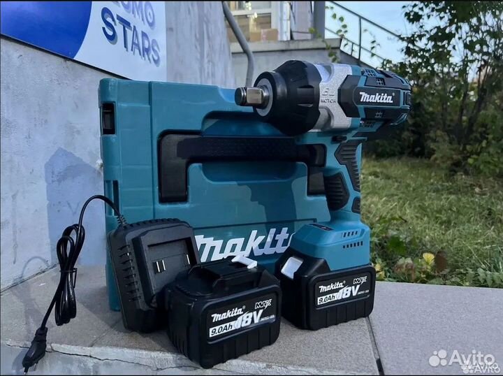 Гайковерт аккумуляторный makita 2200 N.m