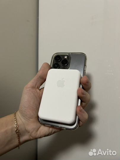 Apple magsafe battery pack