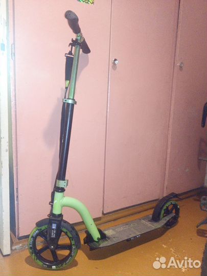 Самокат взрослый yscoo