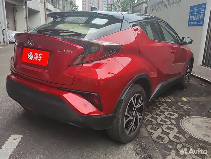Toyota C-HR 2.0 CVT, 2021, 15 500 км