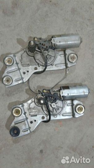 Ford Focus 1 Моторчик багажника