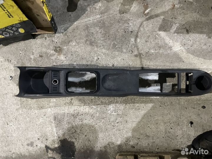 Центральная консоль opel corsa C 5D