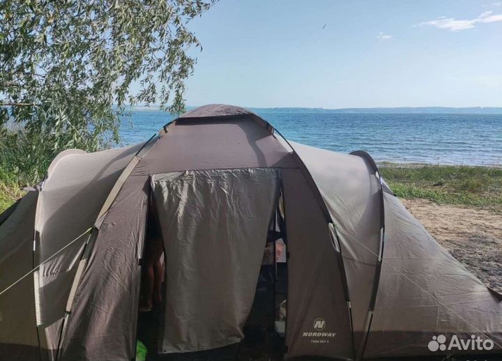 Палатка 4 местная