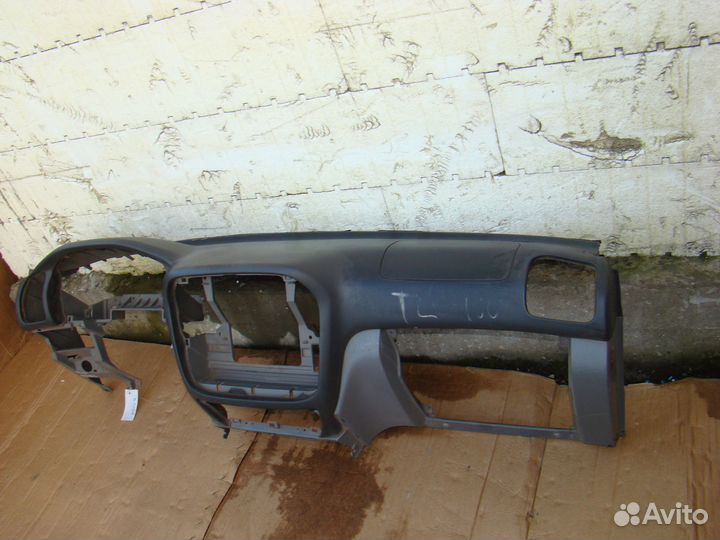 Торпеда серая Toyota land cruiser 100 2001г