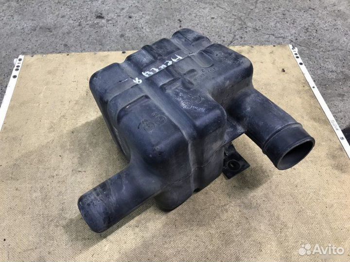 Резонатор воздушного фильтра Daewoo Nexia седан