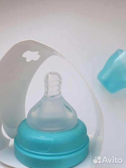 Бутылочка для кормления новая