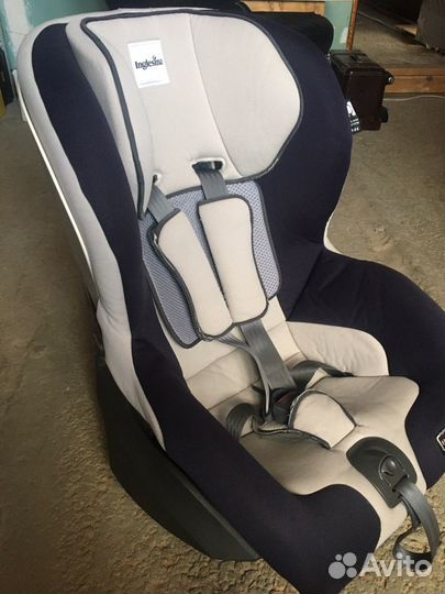 Детское автокресло бу 9-18кг Inglesina Amerigo