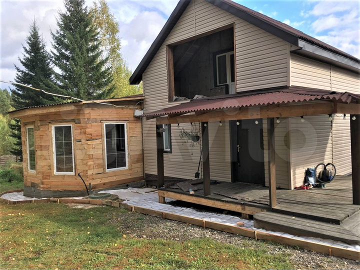 Дом 141 м² на участке 15,2 сот.