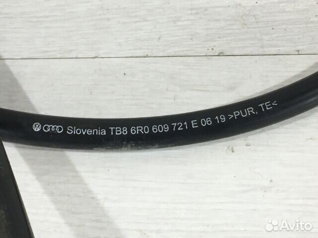 Трос ручника левый skoda rapid 1 рест 1.6 CWV седа