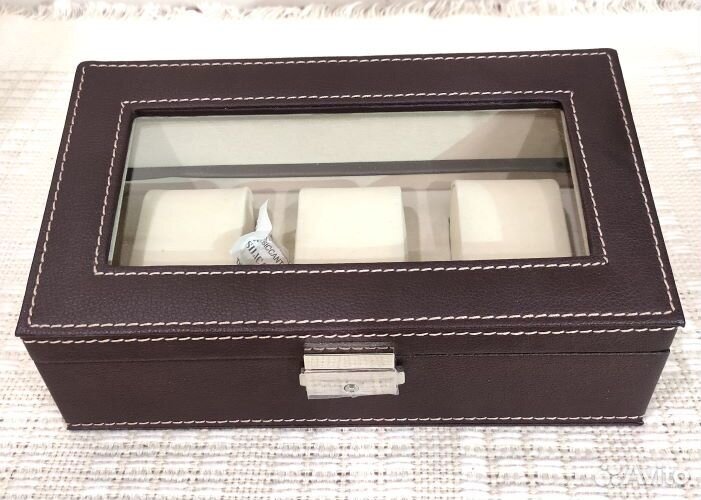 Шкатулка для хранения часов