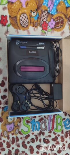 Игровая приставка sega