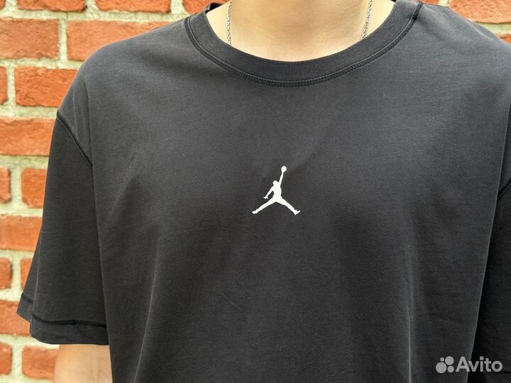 Футболка Air Jordan SS22 Logo Printing оригинал