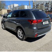 Mitsubishi Outlander 2.0 CVT, 2015, 244 000 км, с пробегом, цена 1 400 000 руб.