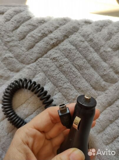 Зарядка от прикуривателя miniusb